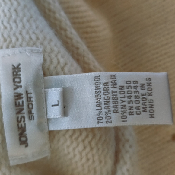 luxury angora funnel neck peek a boo  snowflake sweater so soft  vintage L - Picture 7 of 7